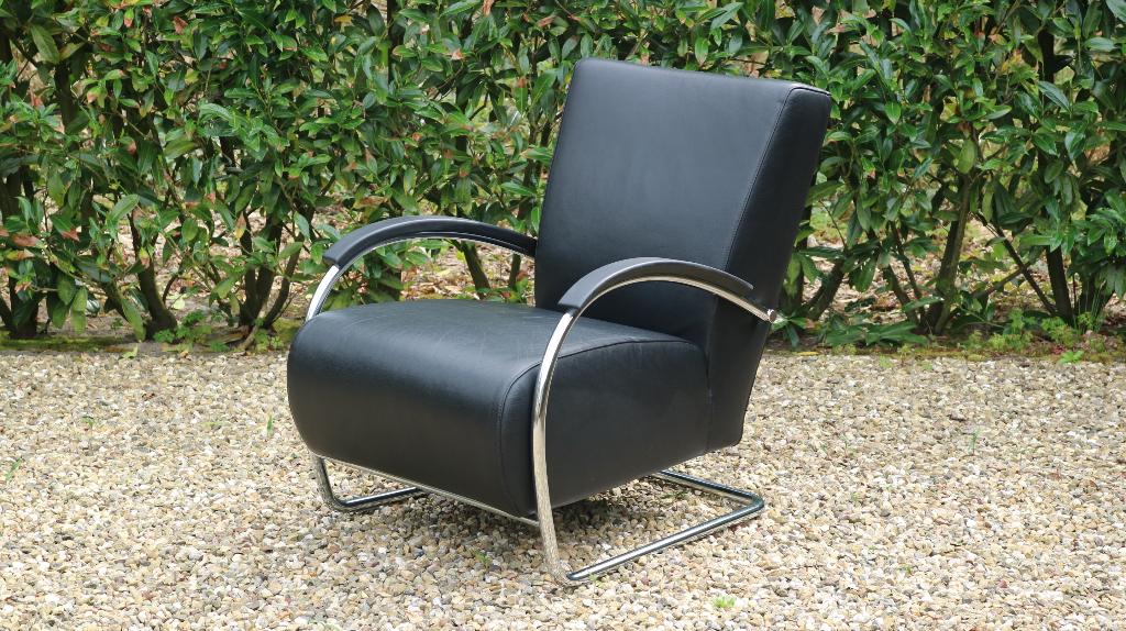 Molinari Accademia zweef fauteuil., Huis en Inrichting, Ophalen, Zo goed als nieuw, Design fauteuil, 50 tot 75 cm