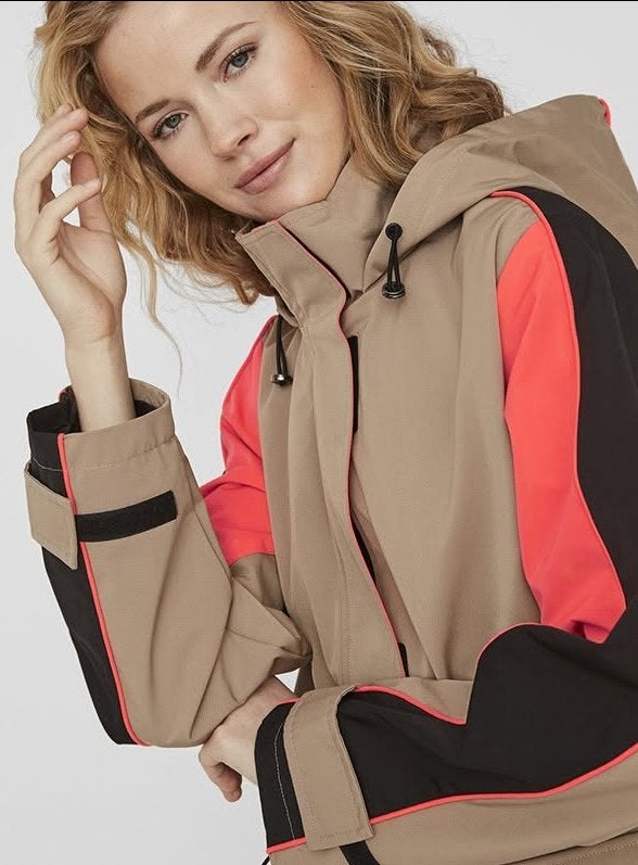 jas Vero Moda, Maat 38/40 (M), Vero Moda, Zo goed als nieuw, Meerkleurig