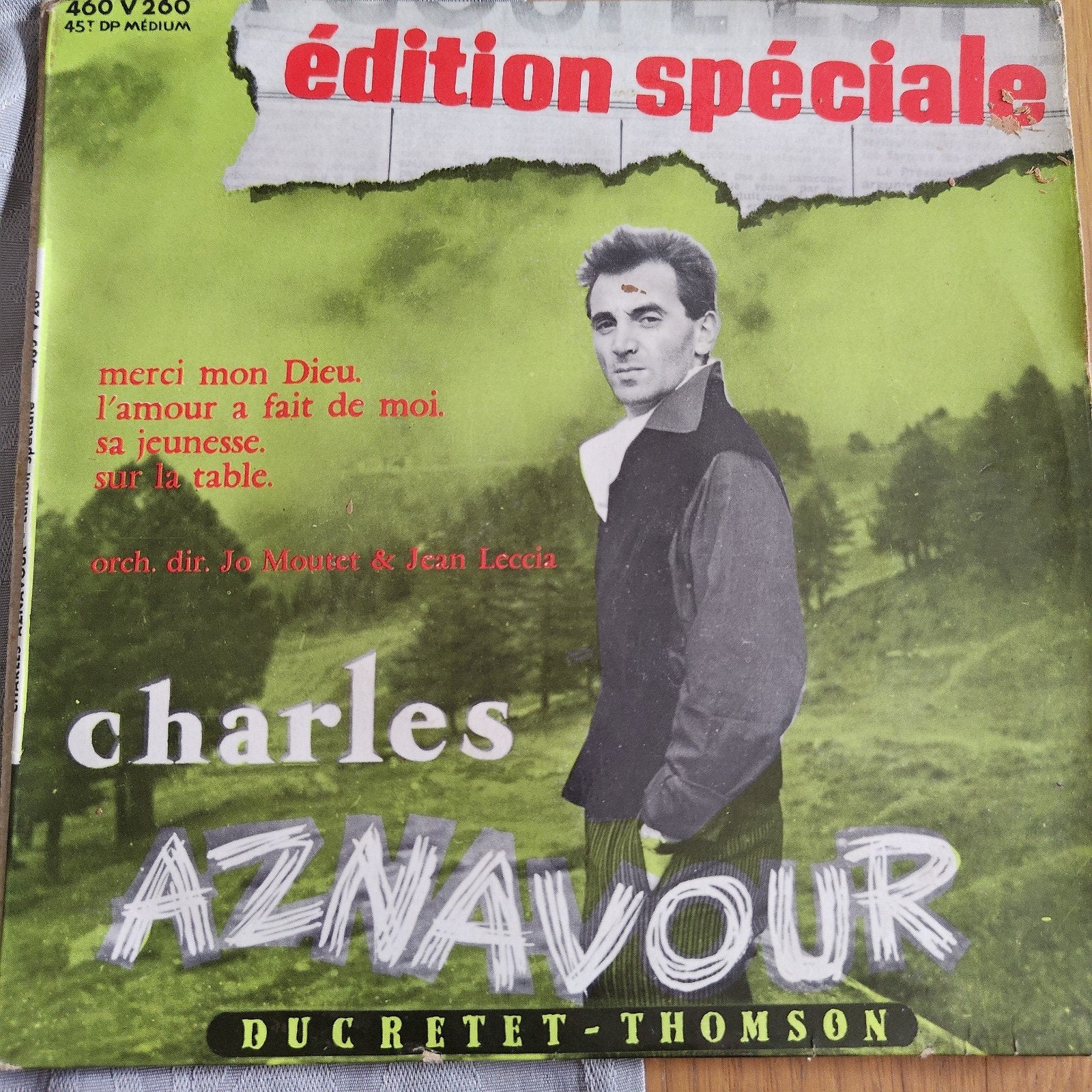 Charles Aznavour - Édition Spéciale EP (45 toeren), Gebruikt, Overige genres, 7 inch, Ophalen of Verzenden