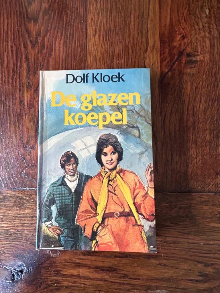 C11-boek De glazen koepel van Dolf Kloek, Boeken, Ophalen, Gelezen, Fictie algemeen