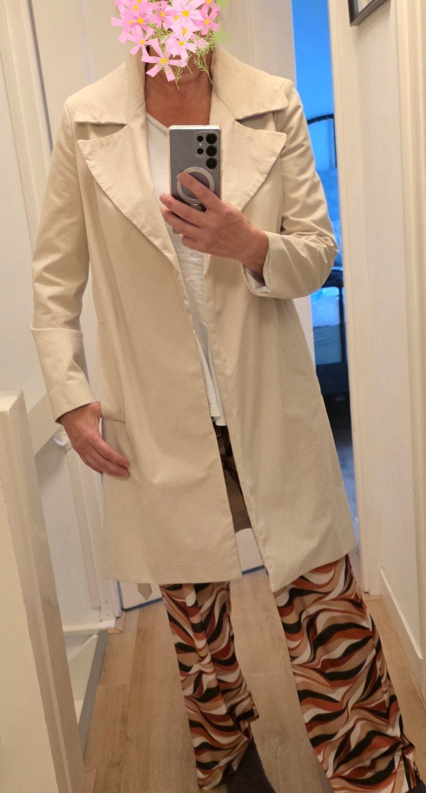 Roomwitte wrap‑jas met ceintuur – Mt 38-40, Maat 38/40 (M), Beige, Ophalen of Verzenden, Gedragen
