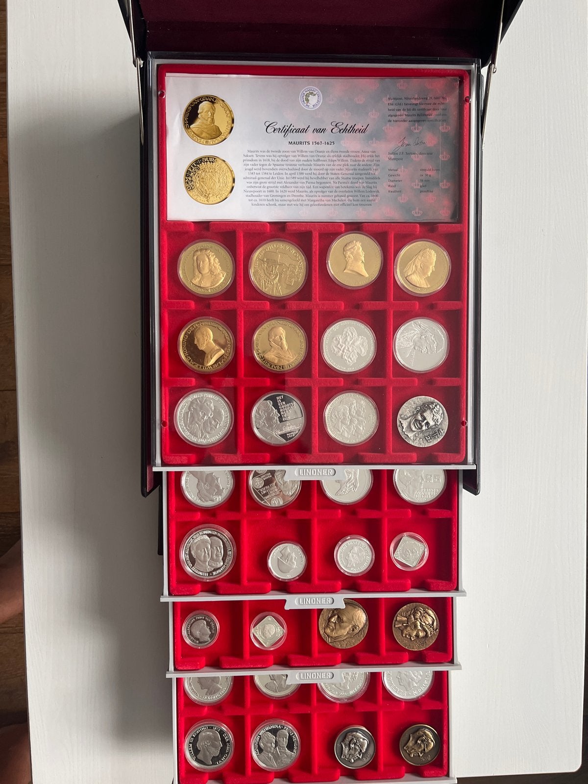 Oranje Nassau Muntencollectie compleet 48 stuks, Postzegels en Munten, Ophalen, Overige typen