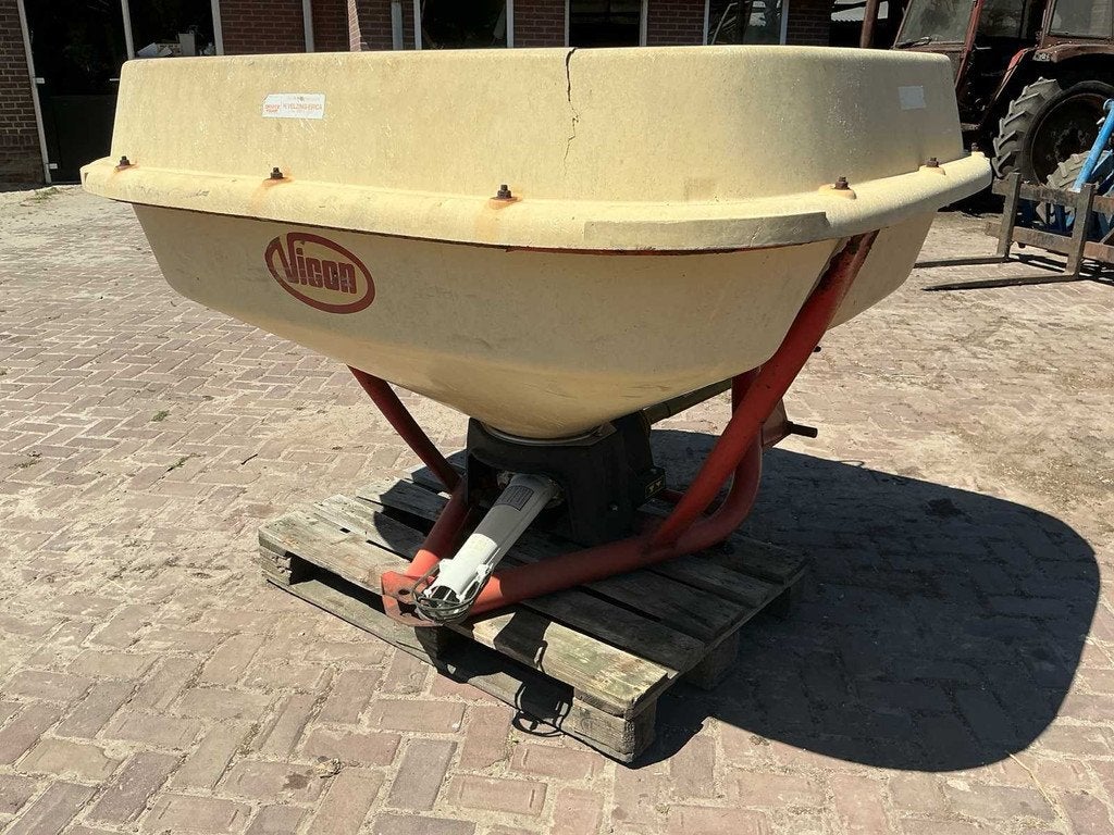 Vicon 800 Kunstmeststrooier, Zakelijke goederen, Agrarisch | Werktuigen, Overige, Gewasbescherming en Bemesting
