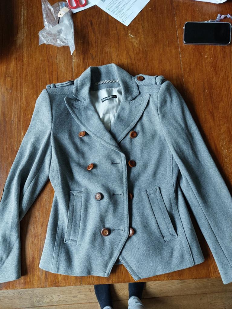 Drykorn Jasje Grijs met Bruine Details - Maat M, Kleding | Dames, Jasjes, Kostuums en Pakken, Maat 38/40 (M), Drykorn, Ophalen of Verzenden