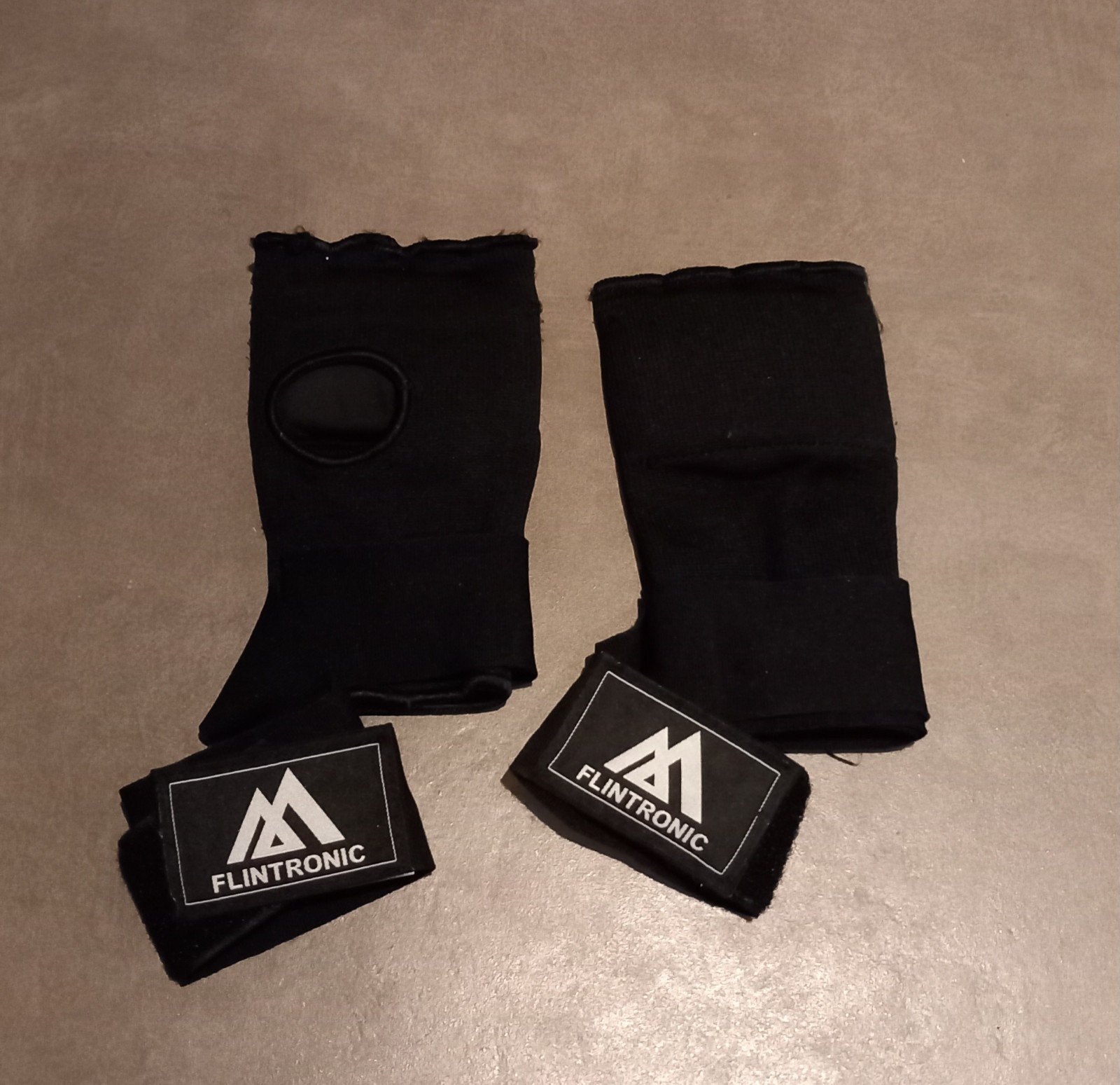 binnenhandschoen voor boxen mt M, Sport en Fitness, Ophalen of Verzenden, Zo goed als nieuw, Boksbinnenhandschoenen