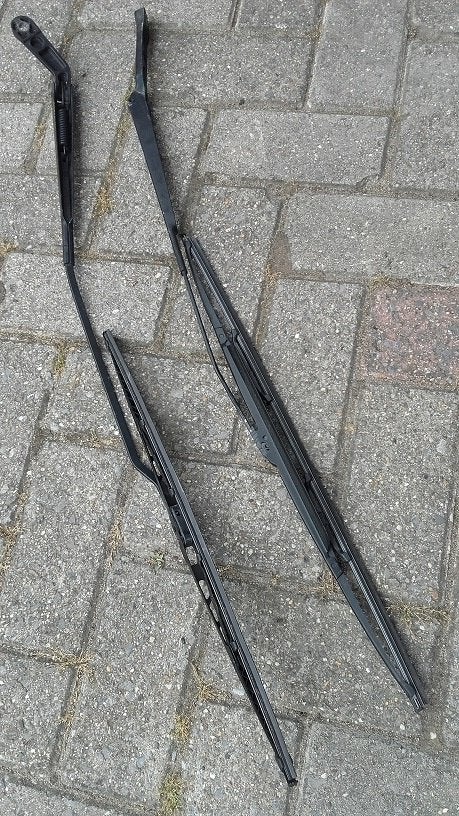 Set ruitenwisser armen Golf 4 model, Ophalen of Verzenden