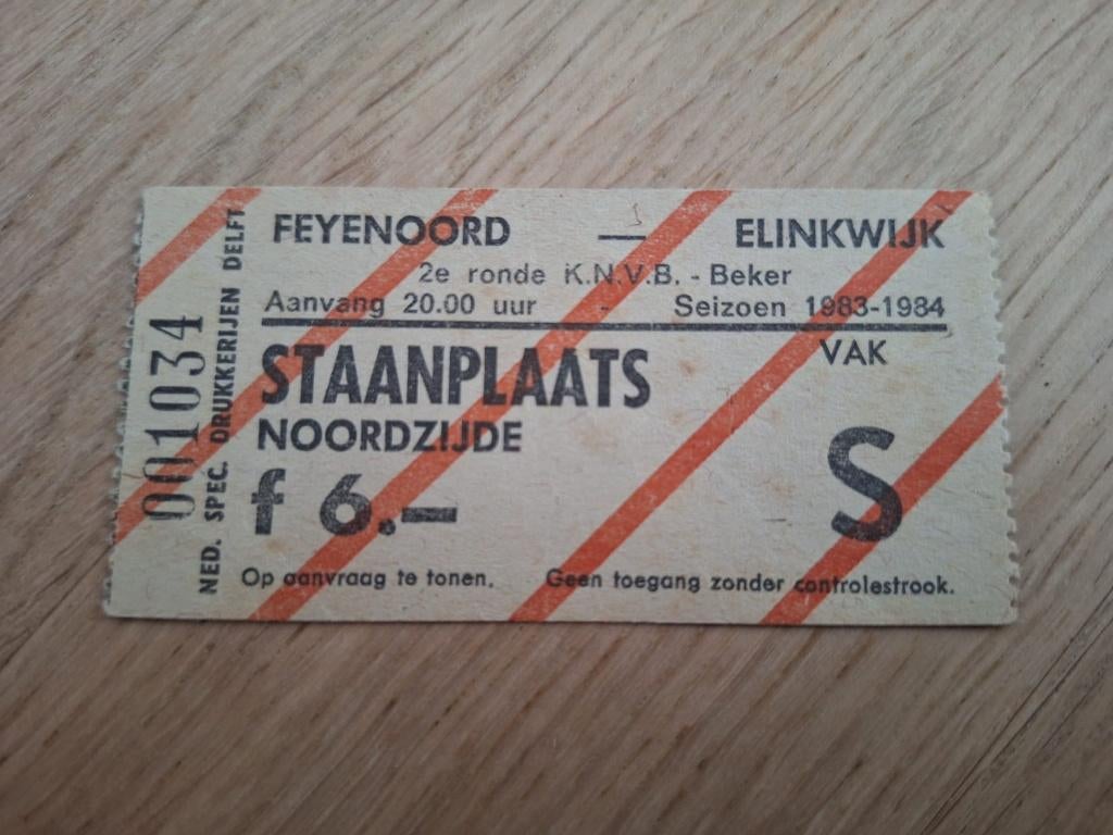 Ticket Feyenoord - Elinkwijk (KNVB Beker, 1983/84), Ophalen of Verzenden, Zo goed als nieuw, Feyenoord, Overige typen