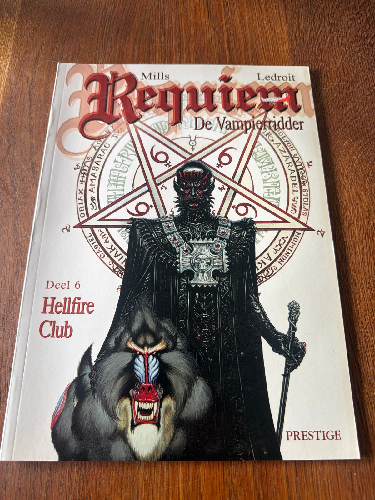 Requiem De Vampierridder Deel 6: Hellfire Club stripboek, Boeken, Stripboeken, Eén stripboek, Ophalen, Zo goed als nieuw