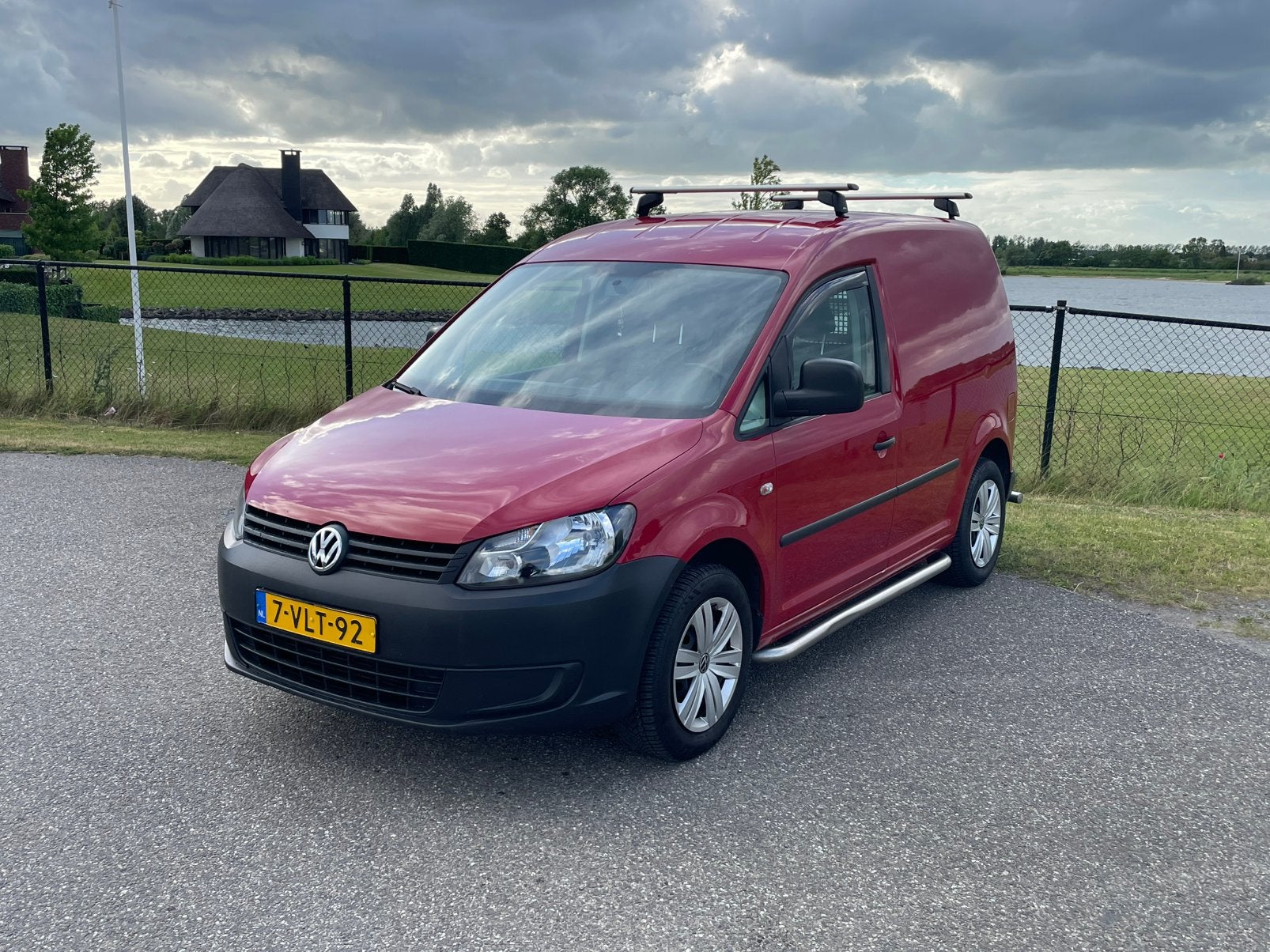Volkswagen Caddy 1.6D NAP Nieuwe APK 2011, Auto's, 74 pk, 4 cilinders, Volkswagen, Origineel Nederlands