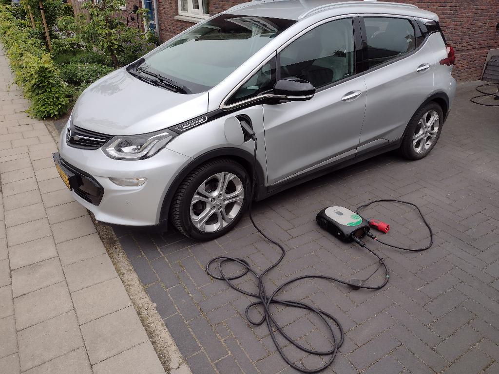 Snellader voor 1 fase auto Leaf Ampera-E ioniq Magnum smart, Auto diversen, Ophalen, Gebruikt, Laadpaal