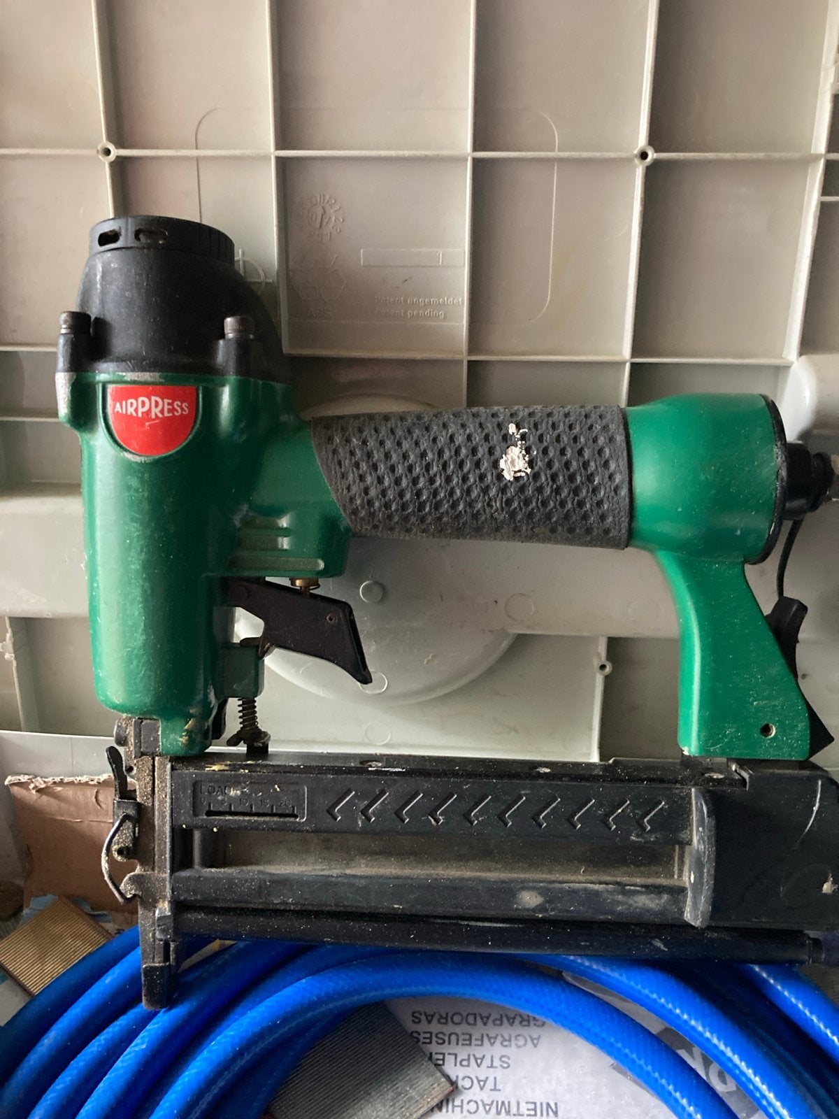 Airpress tacker met luchtslang in Festool Systainer, Ophalen, Gebruikt