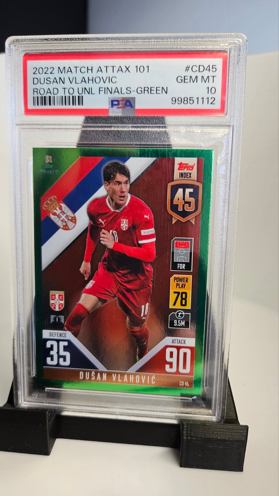Dusan Vlahovic Match Attax PSA 10 Green Road to UNL Final, Buitenlandse clubs, Spelerskaart, Customerservices@topps.com, Topps Europe Ltd, 100 New Bridge Street, London, EC4V 6JA, UK