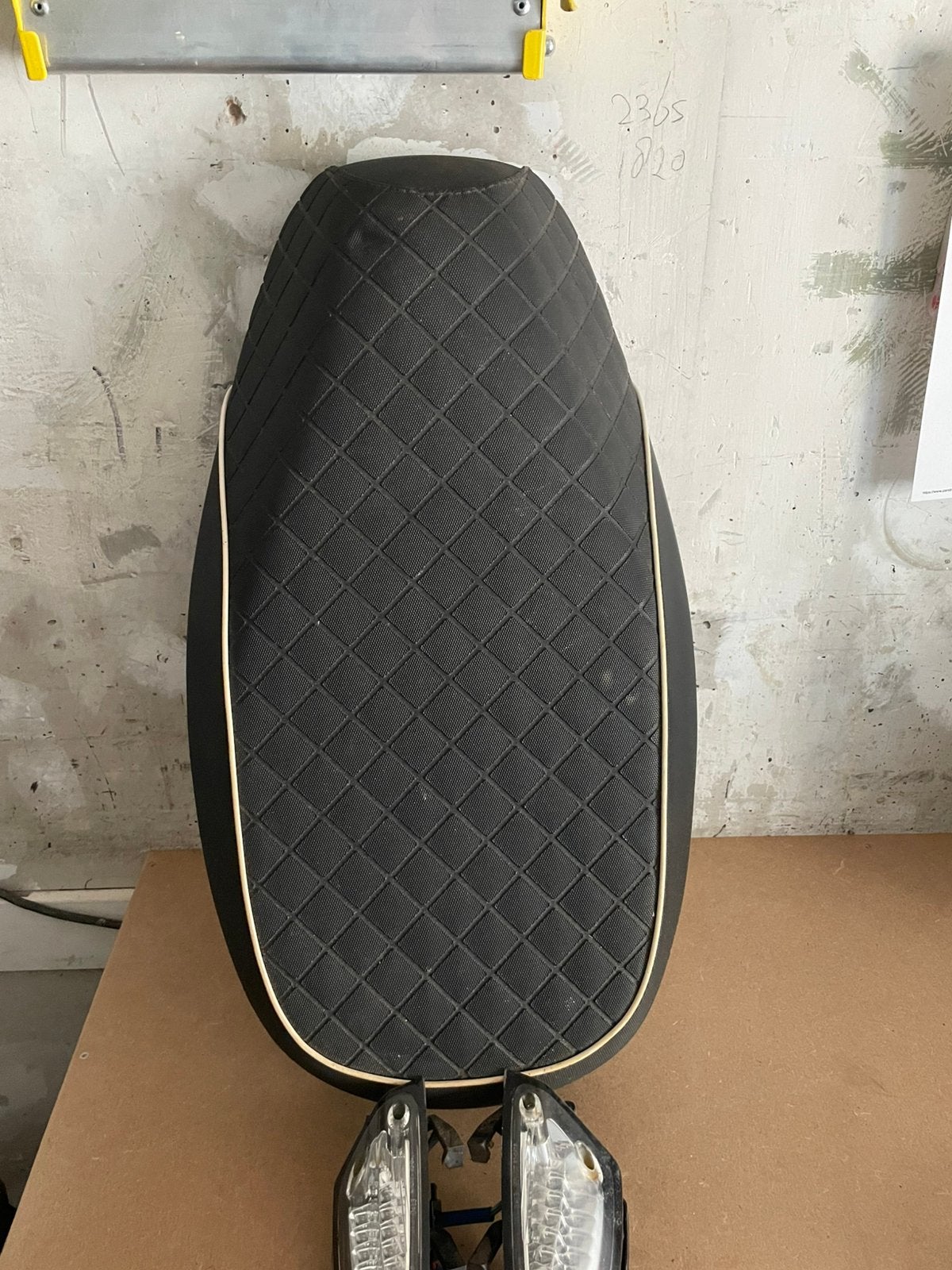 Buddyseat kymco new sento, Ophalen, Zo goed als nieuw, Zadel, Kymco