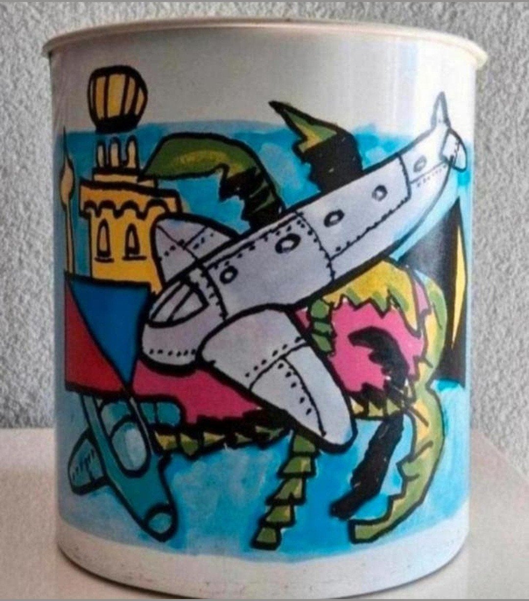 Prullenbak Brabantia Herman Brood, Verzenden