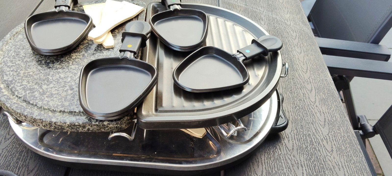 Princess Gourmet & Stone Grill - 4-in-1 Raclette, Ophalen, Zo goed als nieuw, Minder dan 4 personen