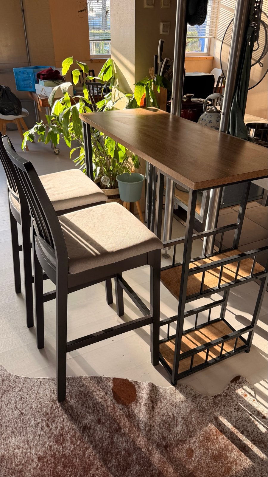 Bartafel van hout en metaal met krukken (120x50x105cm), Gebruikt, 100 tot 150 cm, Tot twee personen, Rechthoekig