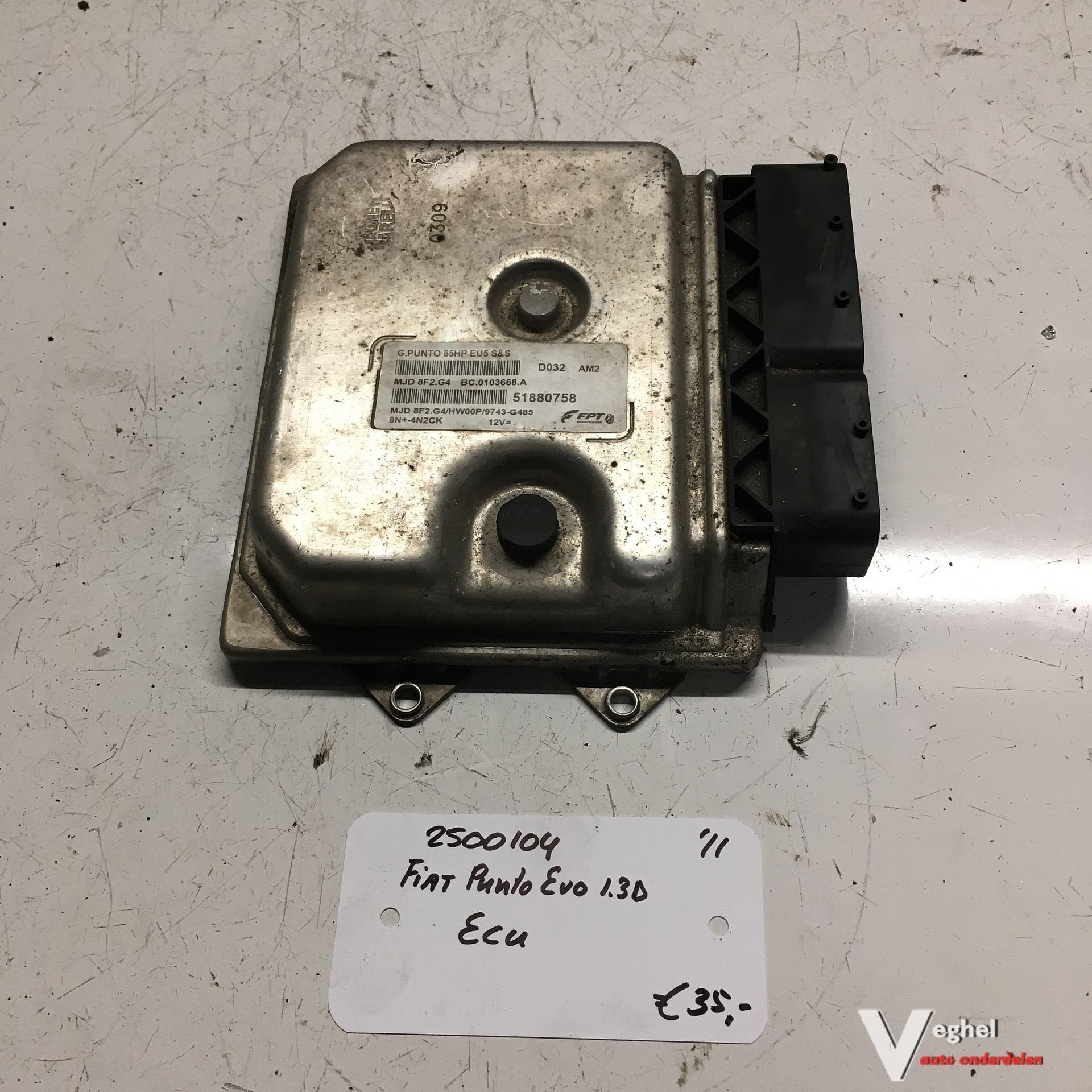 Fiat Punto Evo 5drs  1.3 Diesel 2011 2500104  ECU  51880758