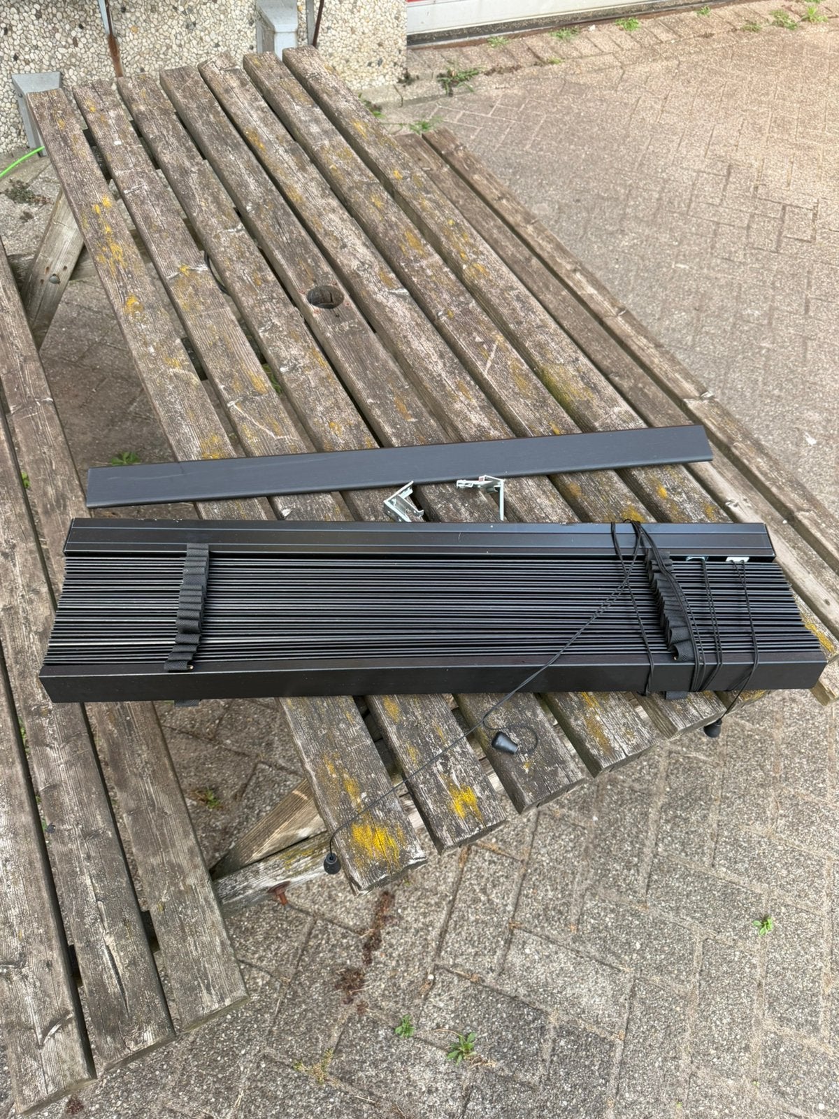 Houten jalouzie (luxaflex), Ophalen, Hout, Overige stijlen, Gebruikt