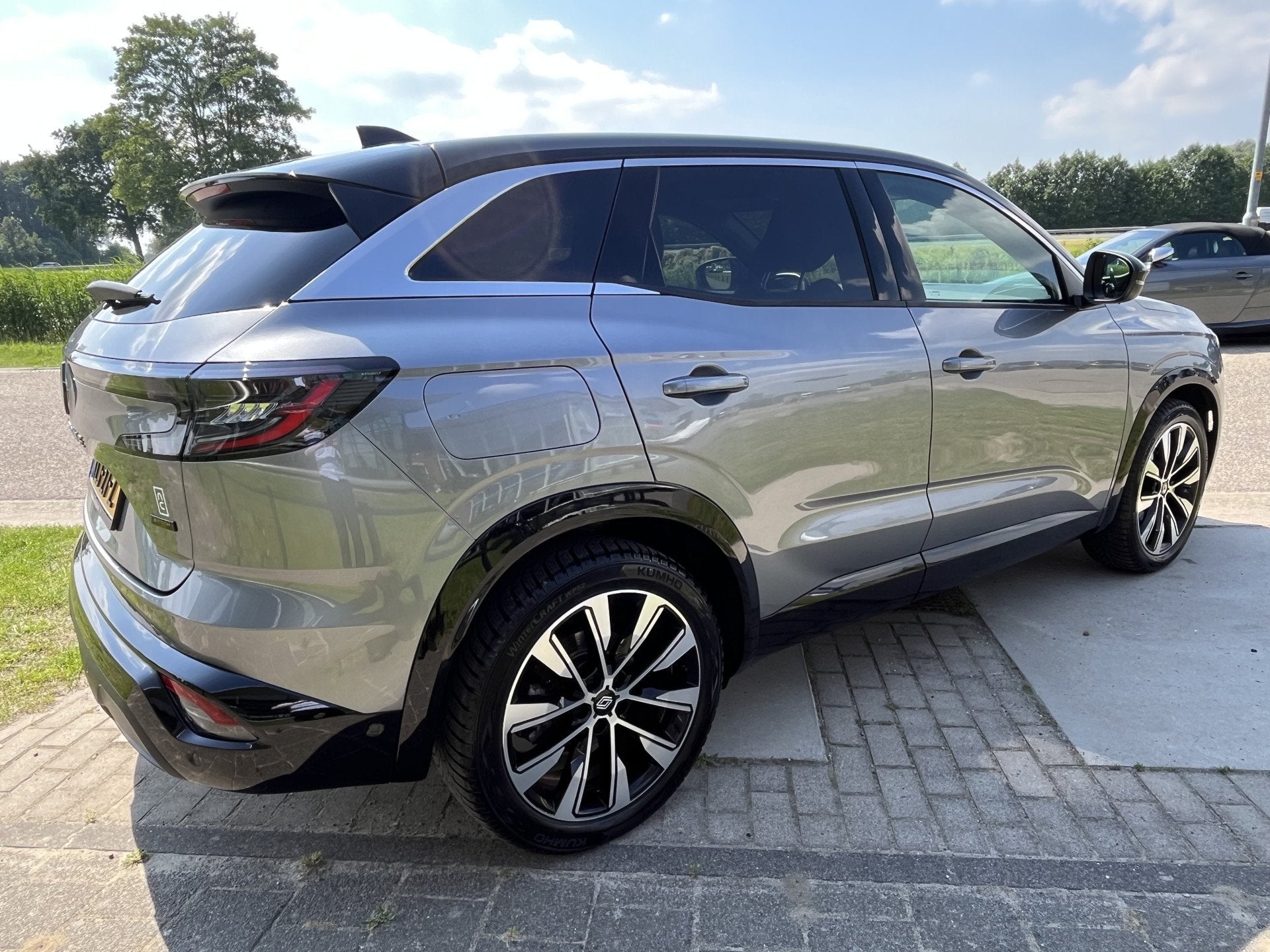 Renault Austral 1.2 E-Tech full hybrid 200PK techno / Dealer, Auto's, Gebruikt, 1199 cc, 1492 kg, Bedrijf