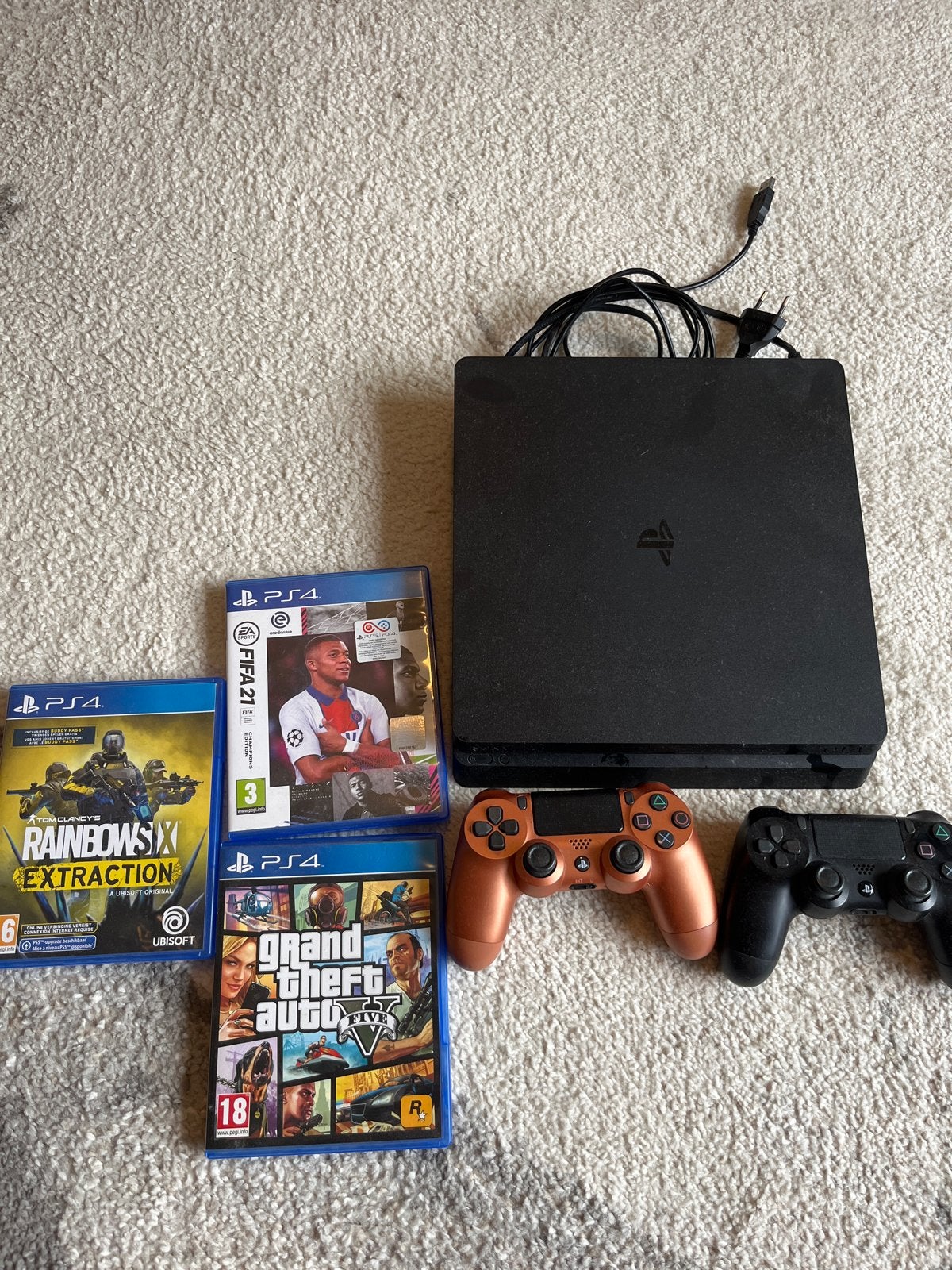 PS4 slim 1tb met 2 controllers en games, Met 2 controllers, Ophalen of Verzenden, 1 TB, Slim