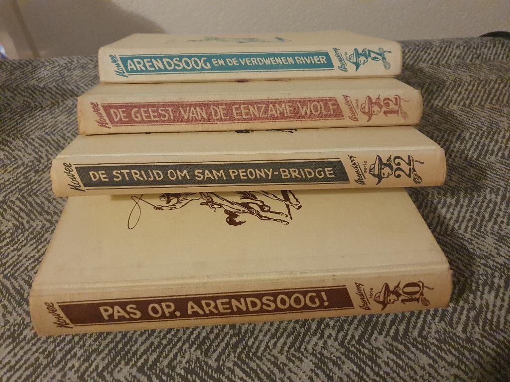Jongensboeken, Boeken, Ophalen of Verzenden, Gelezen, Fictie algemeen