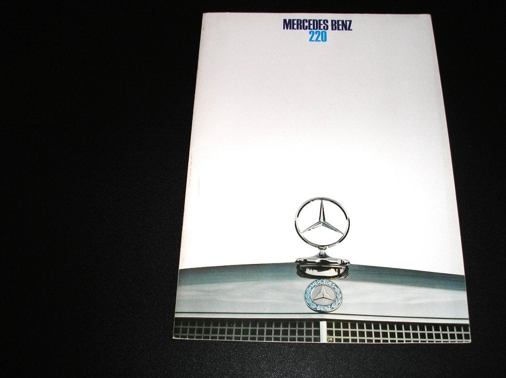 Mercedes-Benz 220, streepacht/W115, december 1968, Ophalen of Verzenden, Gelezen, Mercedes