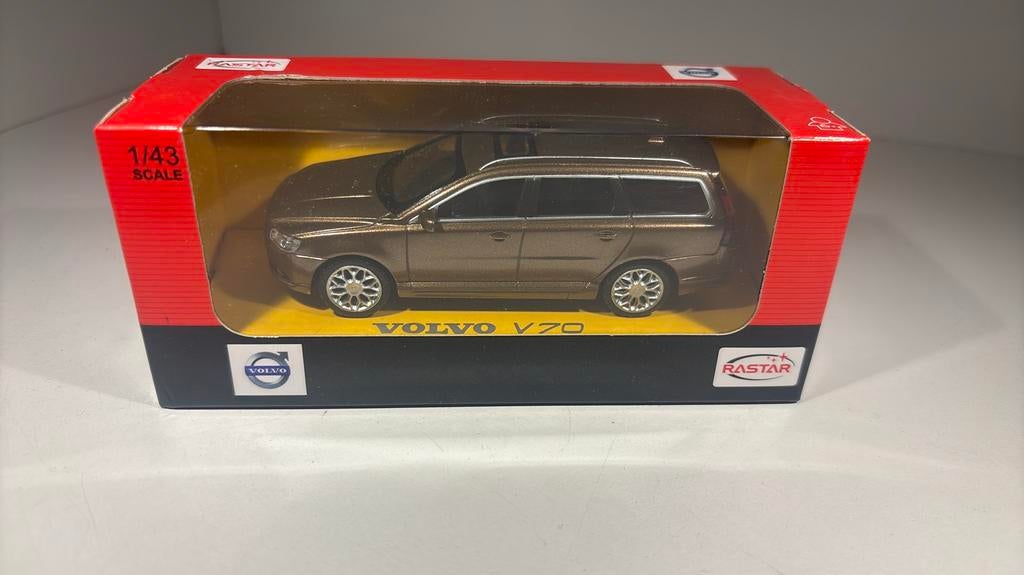 Volvo v70 rastar 1.43, Hobby en Vrije tijd, Overige merken, Auto, Ophalen of Verzenden, A