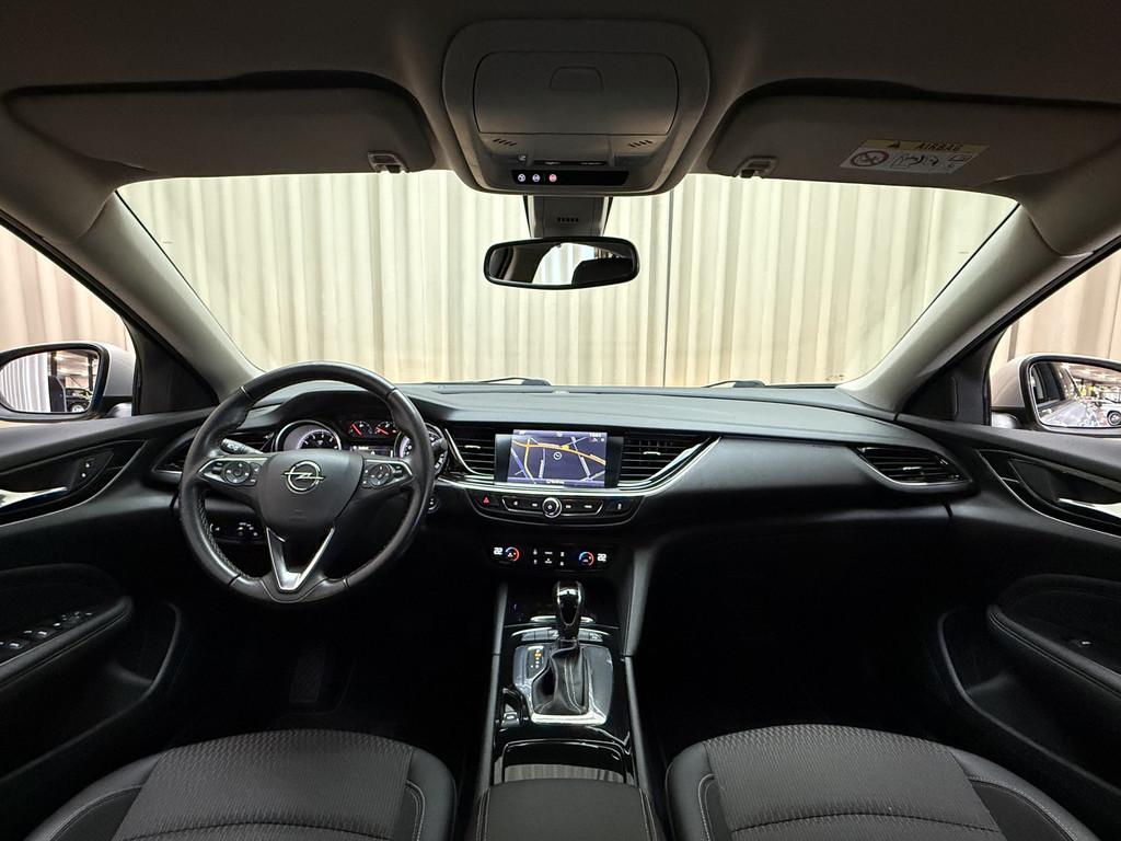 Opel Insignia Grand Sport 1.5 Turbo OrgNL! / Carplay / 1/2 L, Gebruikt, 4 cilinders, Leder en Stof, 1405 kg