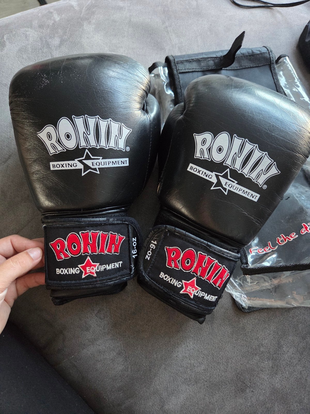 Ronin bokshandschoenen - Gebruikt, maar nog goed!, Ophalen of Verzenden, Gebruikt, Bokshandschoenen