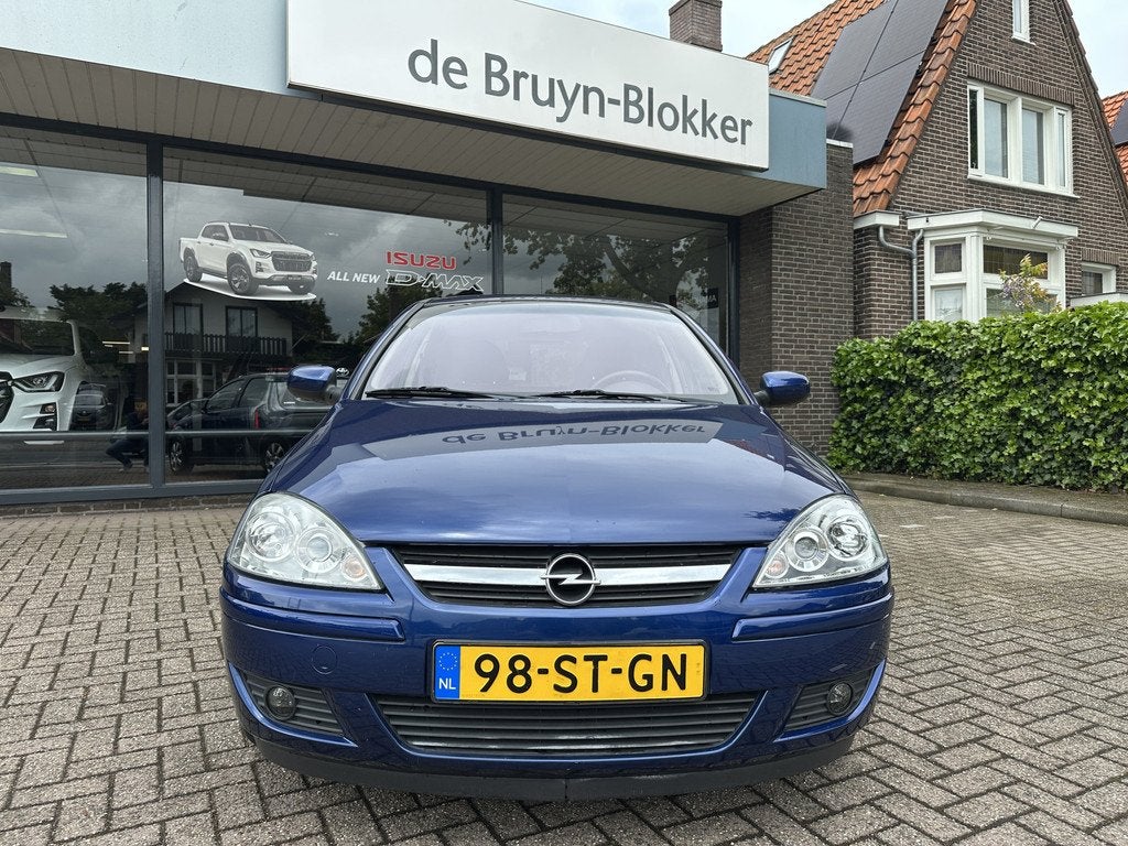 Opel Corsa 1.2-16V Silverline Automaat 5-drs climate control, Auto's, Gebruikt, 31 €/maand, 4 cilinders, 1229 cc
