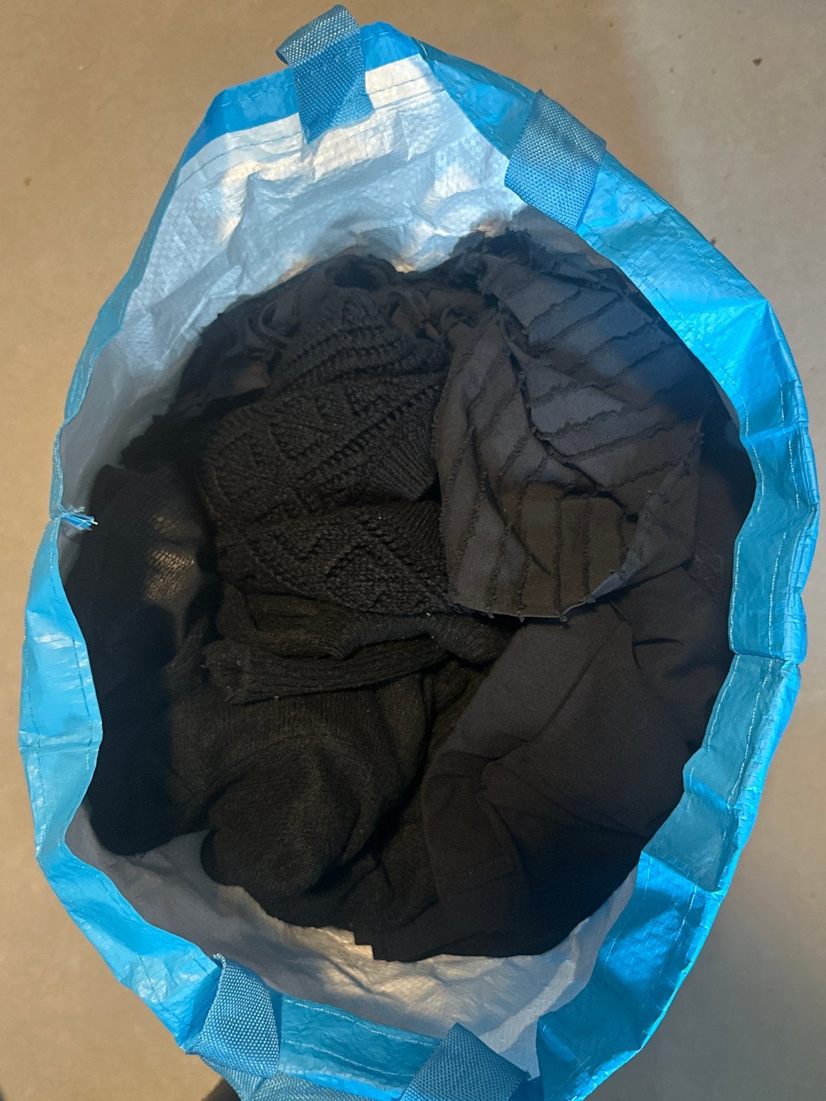 Grote tas met 9 zwarte stuks dameskleding! Maat L en XL, Kleding | Dames, Ophalen, Gedragen, Maat 42/44 (L)