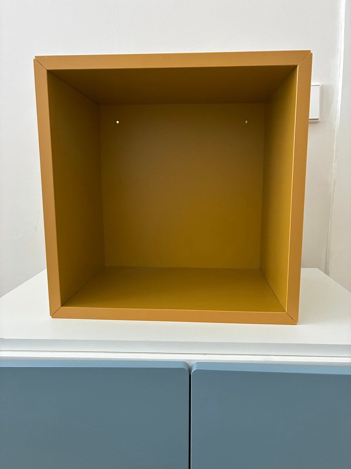 Okergeel/Mosterdkleurig Wandkastje - IKEA Eket, Ophalen, Gebruikt