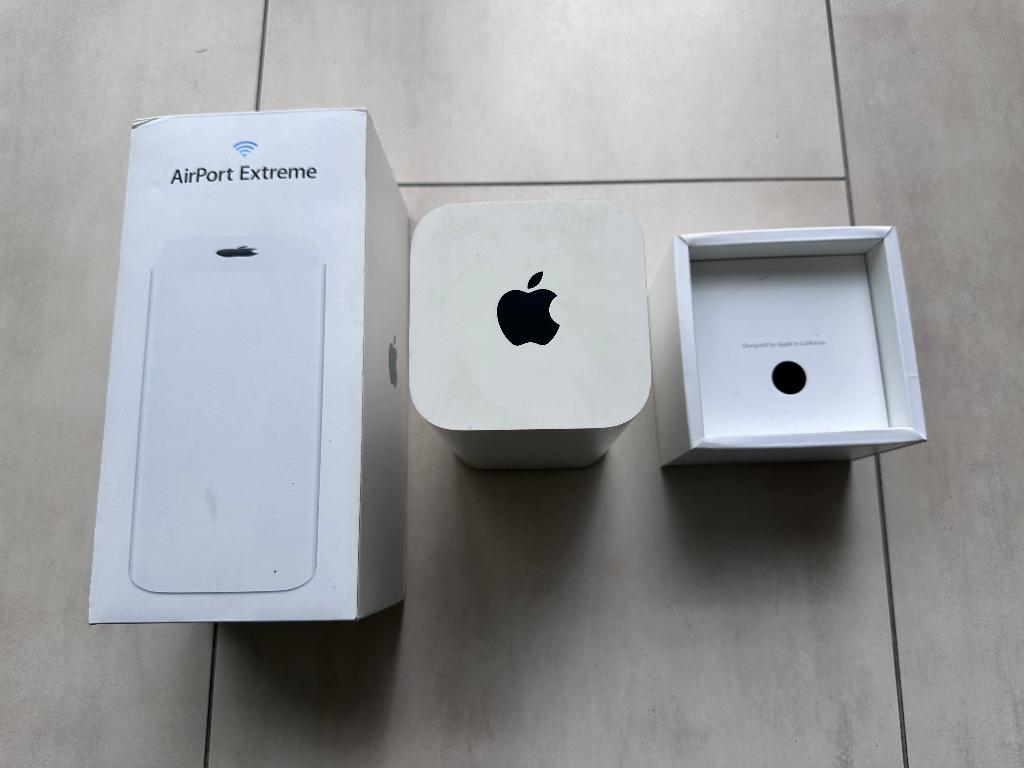 Apple Airport Extreme compleet in doos, Ophalen of Verzenden, Gebruikt, Router, Apple AirPort Extreme