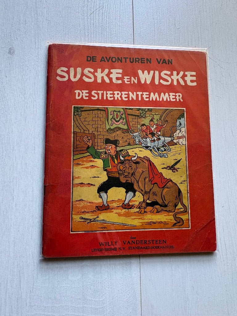 Suske en Wiske Rode Reeks Vlaams 10 Stierentemmer 1ste druk, Boeken, Eén stripboek, Ophalen of Verzenden, Gelezen, Willy Vandersteen