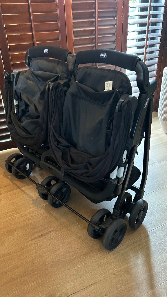 Twweling Buggy Ohlala, Kinderen en Baby's, Buggy's, Ophalen, Zo goed als nieuw, Overige merken, Verstelbare rugleuning