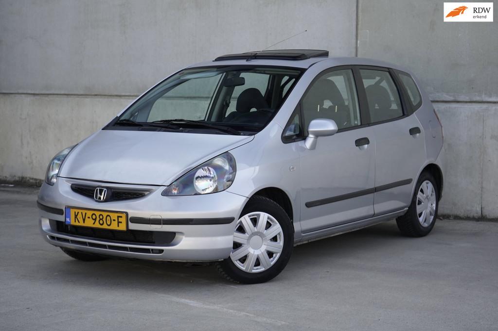 Honda Jazz 1.4 LS Automaat, Cosmetisch werk, Koopje! NAP, Auto's, Honda, 4 cilinders, Bedrijf, 1002 kg, 17 km/l