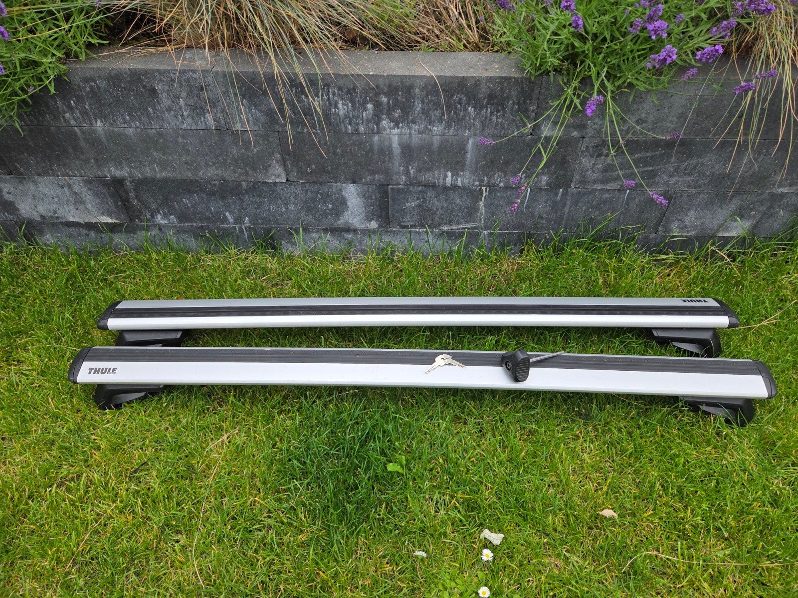 Thule Evobar dakdragers VW T-Roc met dakrails (1x gebruikt), Ophalen, Zo goed als nieuw