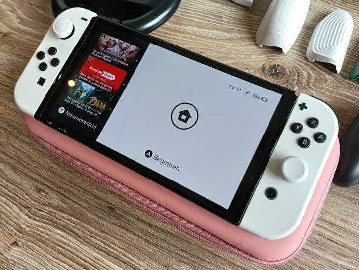Foto 8 van Nintendo Switch OLED, in nieuwstaat! + accessoires en game