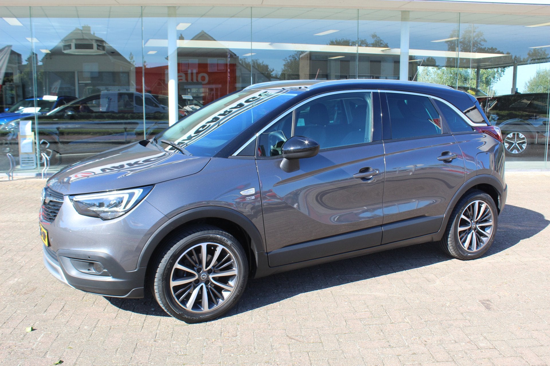 Opel Crossland X 1.2 Turbo 120 Jaar Edition , 111pk Navigati, Auto's, 12 maanden, Gebruikt, 1199 cc, Bedrijf