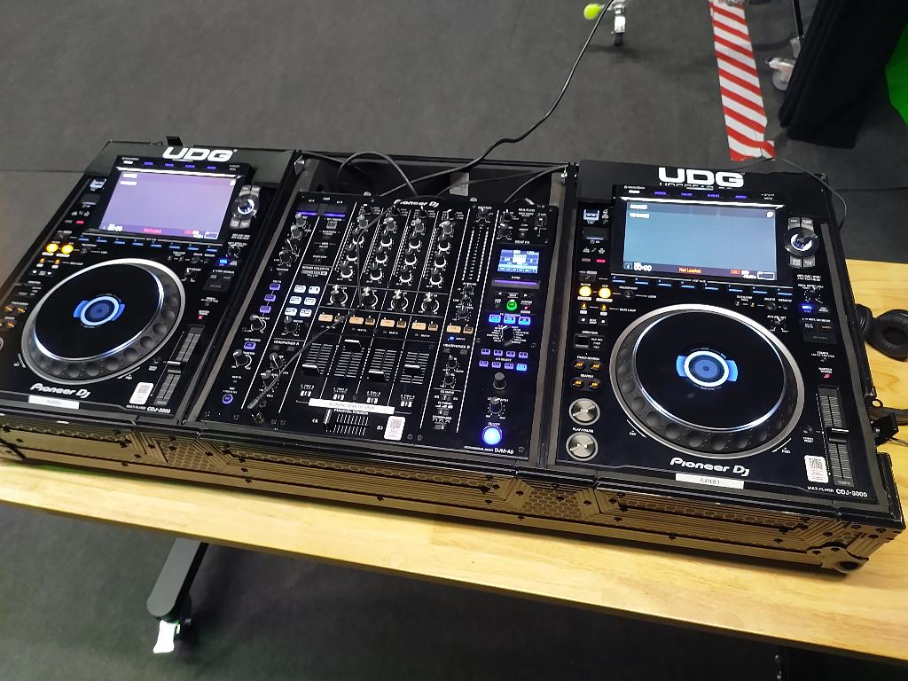 DJ Set 2xCDJ-3000 met DJM-A9 inclusief flightcase, Ophalen, Zo goed als nieuw, Dj-set, Pioneer