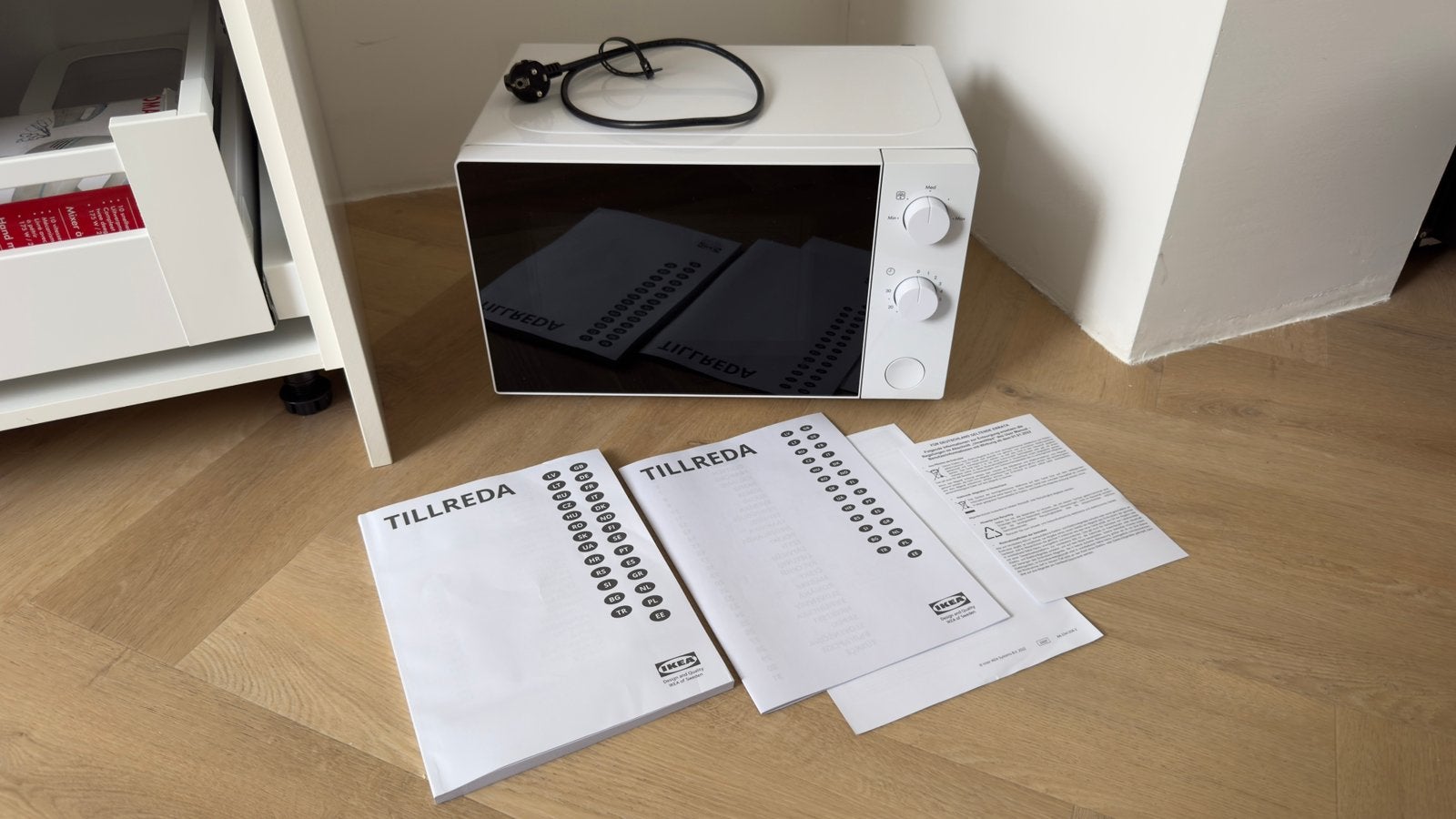 IKEA Tillreda Magnetron Wit, Witgoed en Apparatuur, Magnetrons, Minder dan 45 cm, Ophalen of Verzenden, Draaiplateau, Vrijstaand