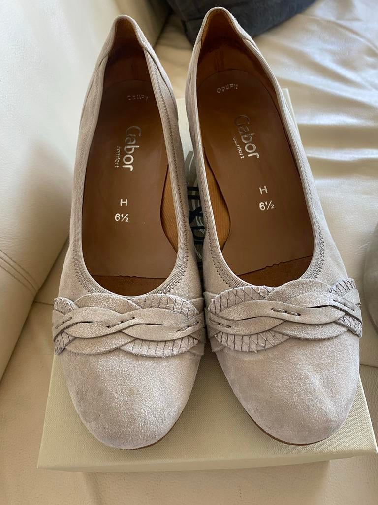 Gabor damesschoenen maat 6.5 (H) - Beige, Verzenden, Zo goed als nieuw, Beige, Schoenen met lage hakken