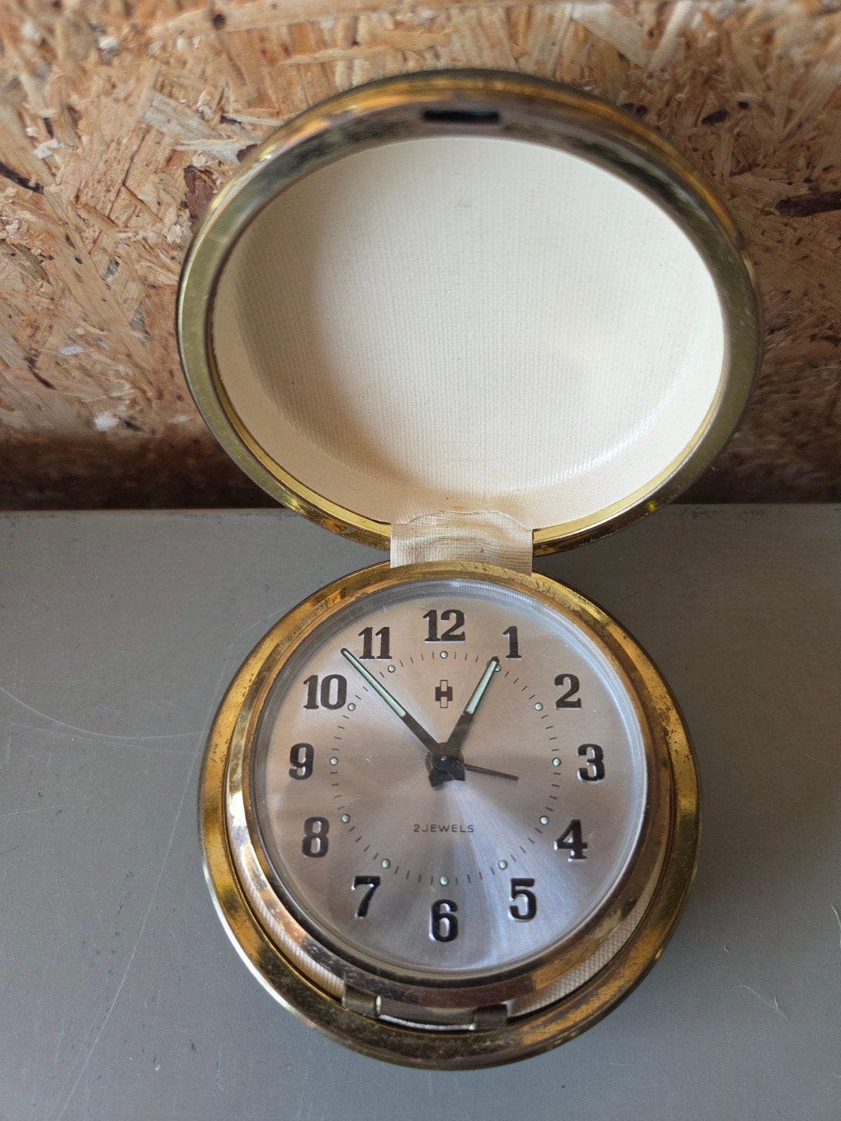 Vintage retro 2 Jewels zakhorloge reiswekker Germany, Verzamelen, Ophalen, Huis en Inrichting