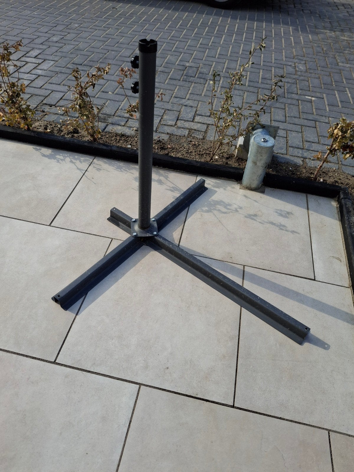 Gebruikte parasolvoet met kruisvoet - Extra stabiliteit, Tuin en Terras, Ophalen, Gebruikt, Minder dan 1 meter, Parasolvoet