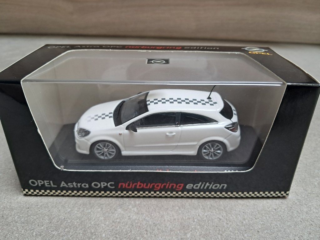 Minichamps Astra H OPC "Nürburgring Edition" - 1:43, Hobby en Vrije tijd, Modelauto's | 1:43, Ophalen of Verzenden, Zo goed als nieuw