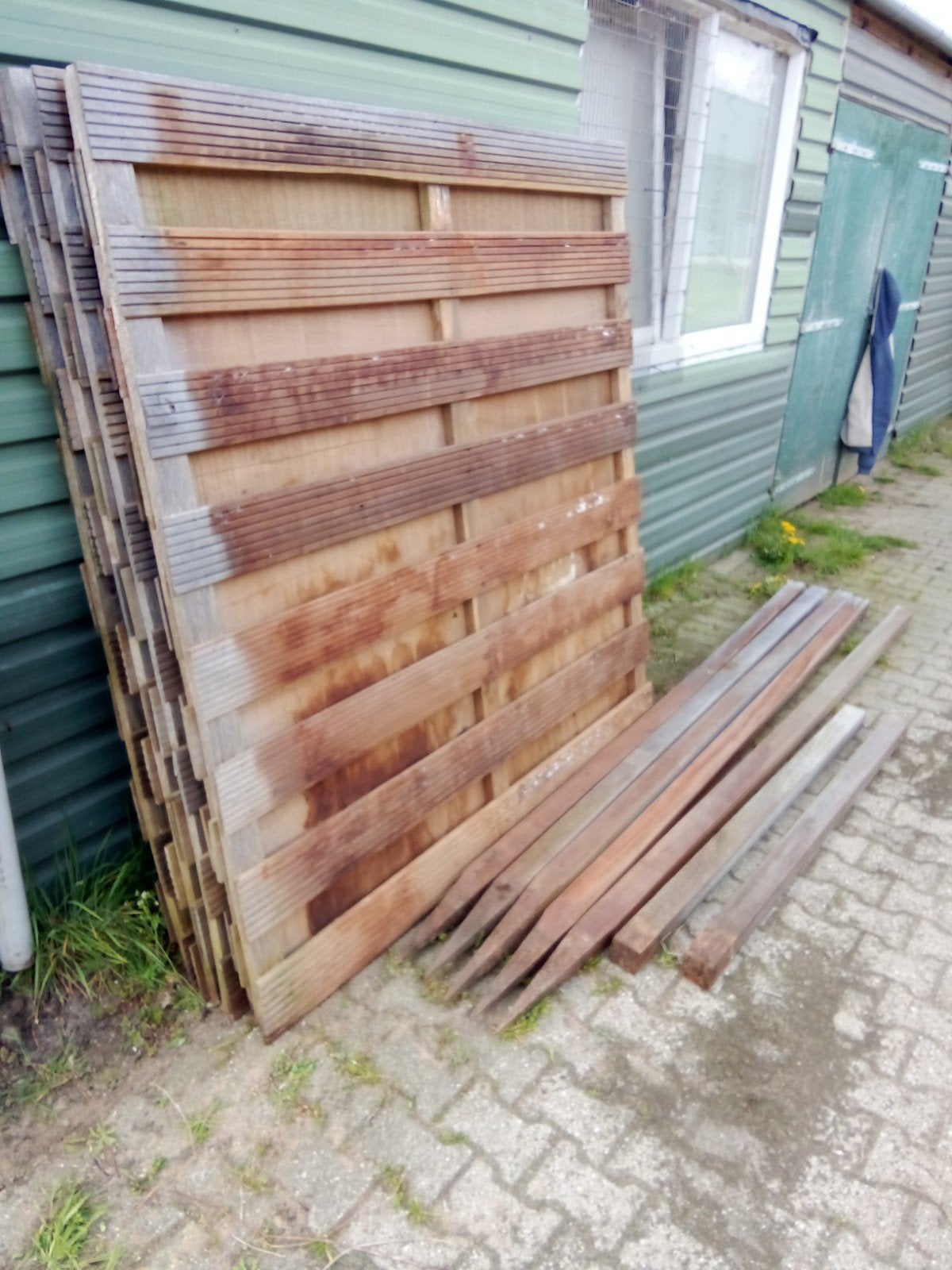 Houten schutting 9m, Tuin en Terras, Schuttingen, Gebruikt, Hout, 1 tot 2 meter, 6 meter of meer, Ophalen