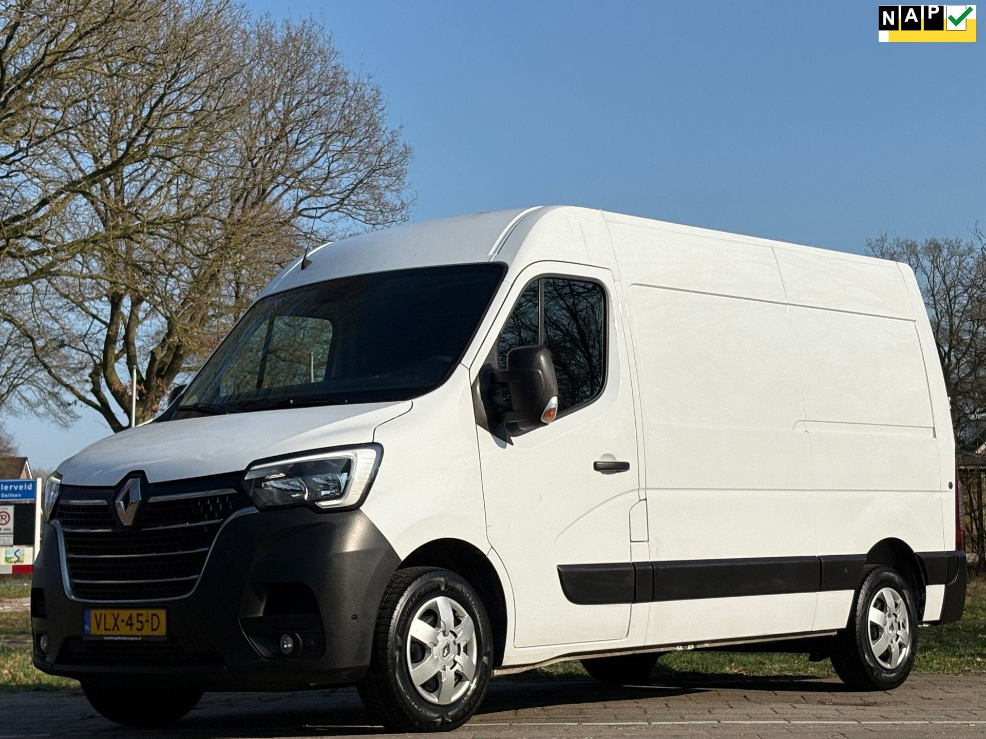 Renault Master 135PK2.3 dCi 135 L2H2 Work Edition|airco|crui, Voorwielaandrijving, Gebruikt, 4 cilinders, Renault