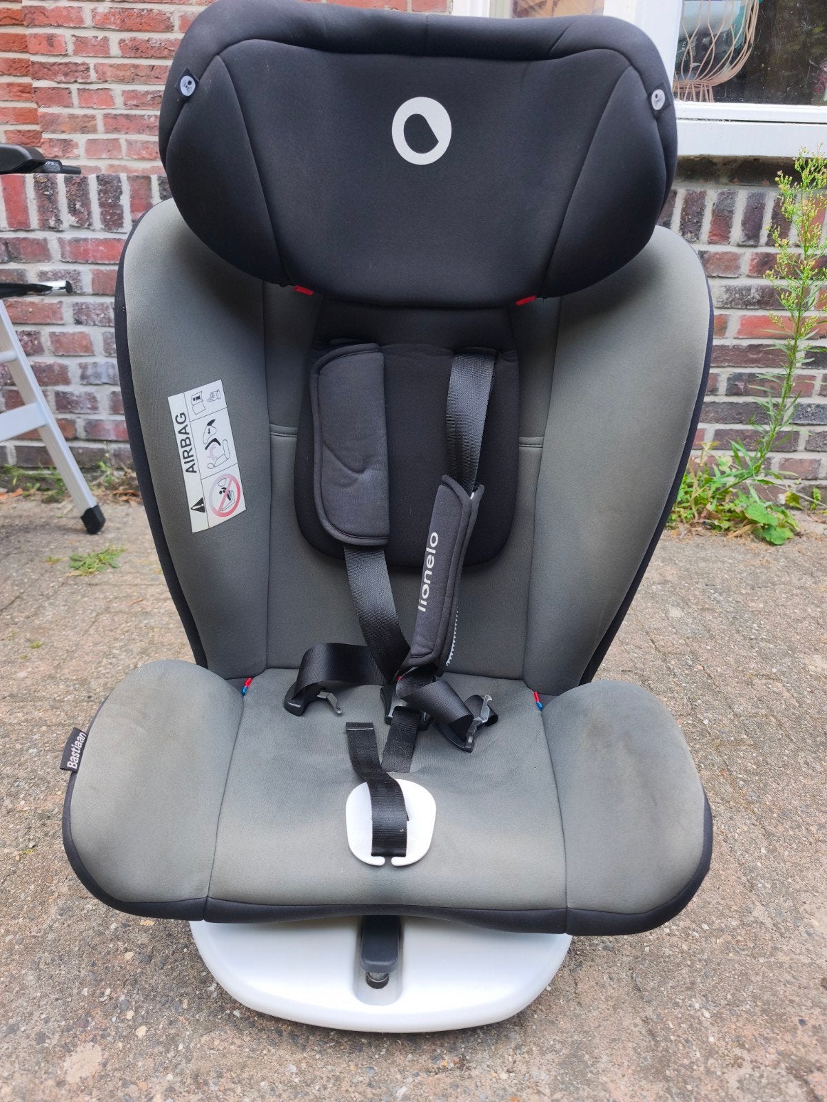 Lionelo Bastiaan autostoel 0-36 kg draaibaar, Autogordel of Isofix, Gebruikt, Afneembare rugleuning, Ophalen