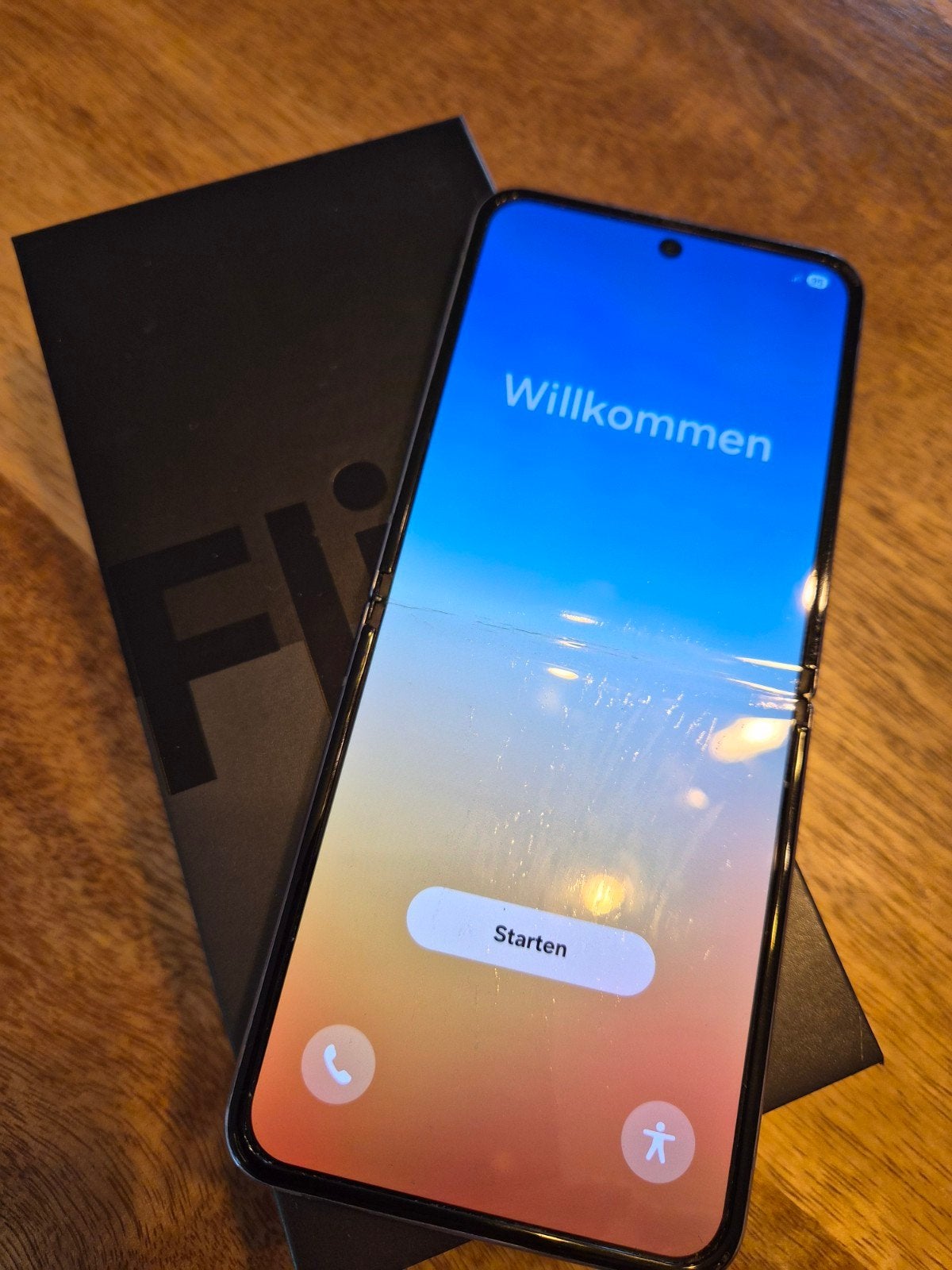 Samsung Galaxy Z Flip 4 - Werkt perfect, met schade, Telecommunicatie, Mobiele telefoons | Samsung, Ophalen of Verzenden