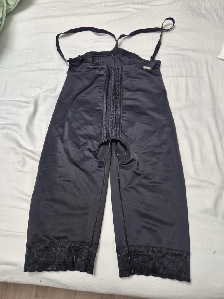 VOE Post-operatief compressiepak - Maat M (heup 95 cm), Kleding | Dames, Ondergoed en Lingerie, Zwart, Ophalen of Verzenden